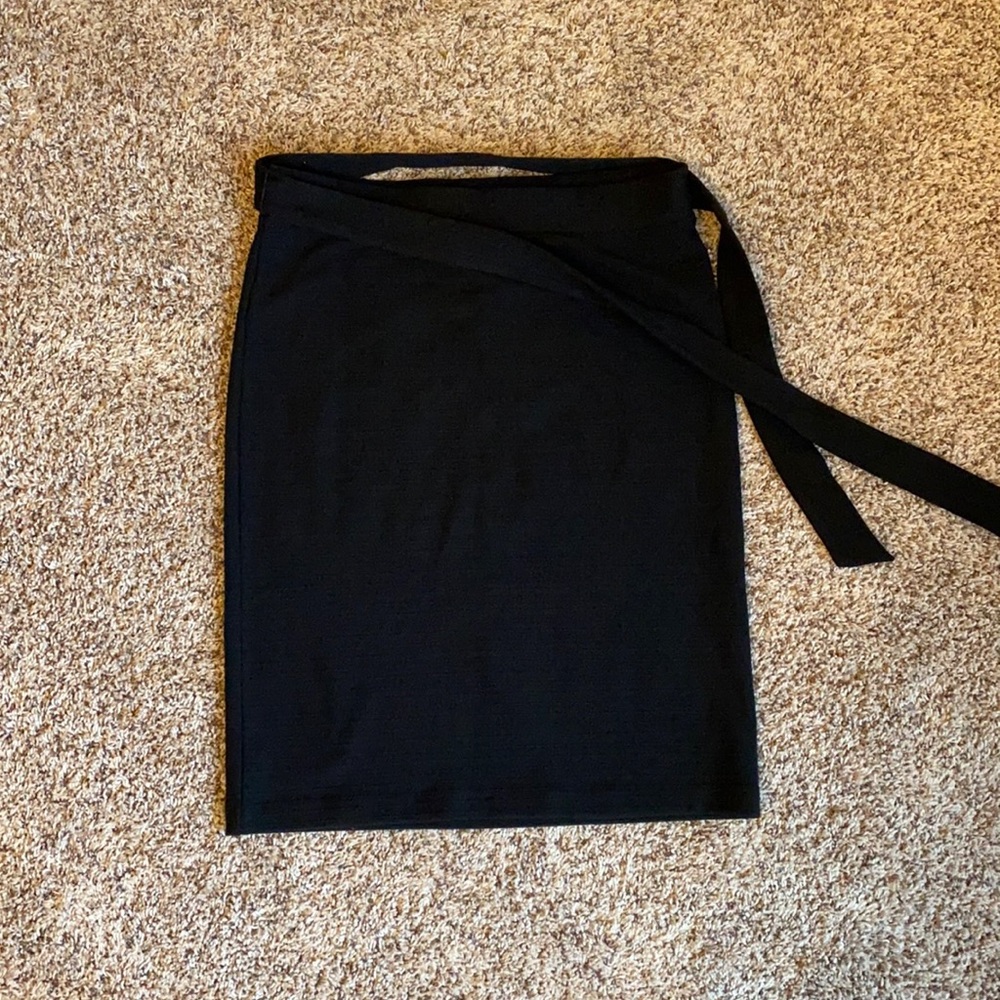 Brand new loft skirt.